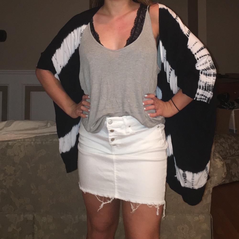 Tie dye black/white kimono